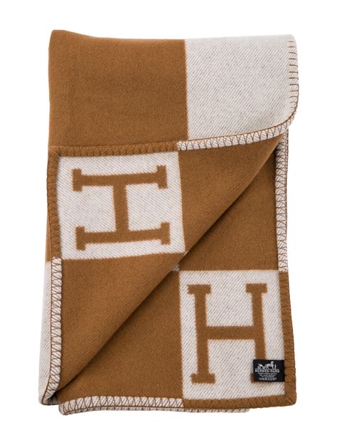 hermes throw blanket price